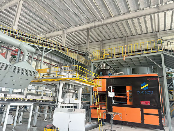 The SXH8595 automated casting molding line has been installed at the Bangkok foundry in Thailand