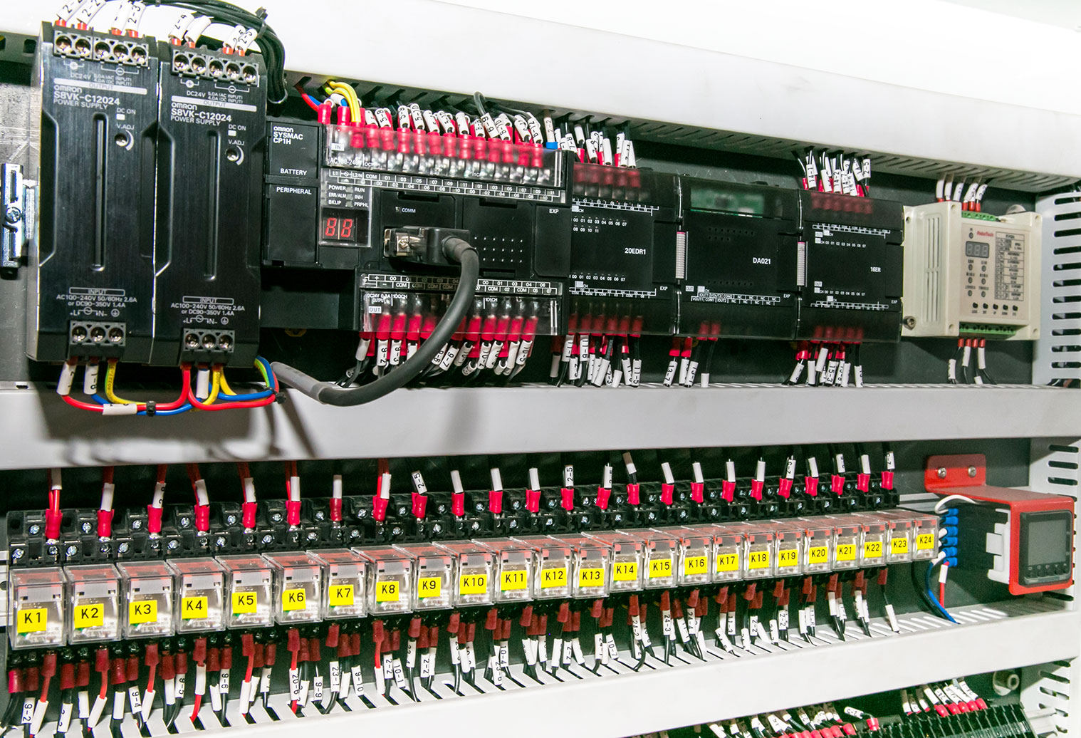 Electronic Control of Casting Modeling Machine