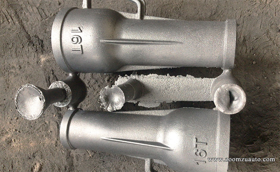 Casting of the outer shell of the jack Casting of the outer shell of the jack